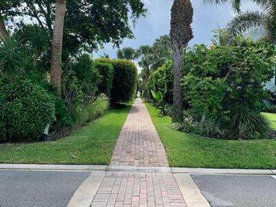 162 Beacon Lane, Jupiter Inlet Colony, FL 33469