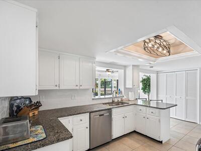 2066 5th Court SE, Vero Beach, FL 32962