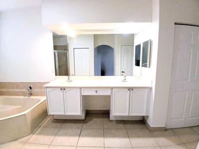 1171 W Magnolia Circle, Delray Beach, FL 33445