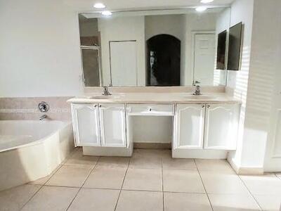 1171 W Magnolia Circle, Delray Beach, FL 33445