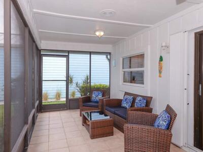 3267 NE Catamaran Terrace, Jensen Beach, FL 34957