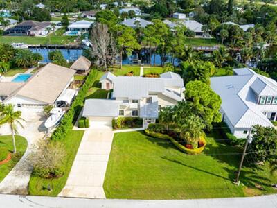 1947 NW Palmetto Terrace, Stuart, FL 34994