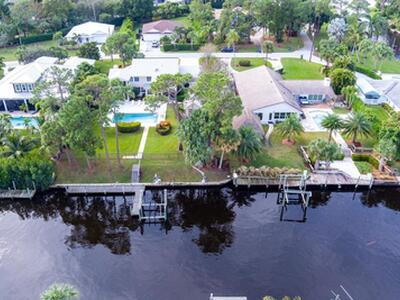 1947 NW Palmetto Terrace, Stuart, FL 34994