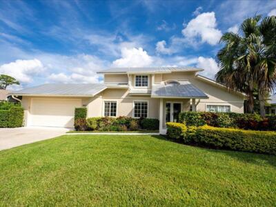 1947 NW Palmetto Terrace, Stuart, FL 34994