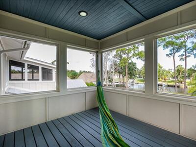 1947 NW Palmetto Terrace, Stuart, FL 34994