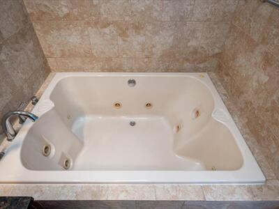 1947 NW Palmetto Terrace, Stuart, FL 34994