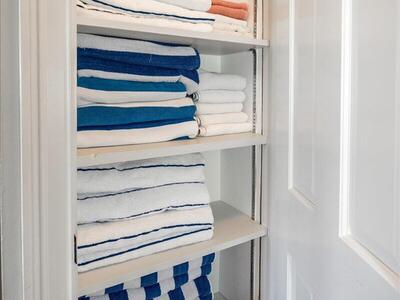 1947 NW Palmetto Terrace, Stuart, FL 34994