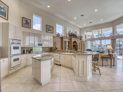 59 Saint James Drive, Palm Beach Gardens, FL 33418