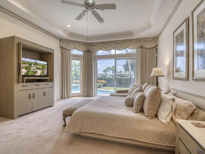 59 Saint James Drive, Palm Beach Gardens, FL 33418