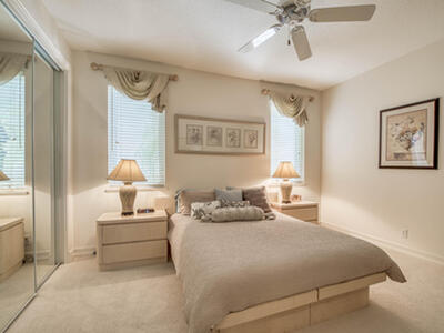 59 Saint James Drive, Palm Beach Gardens, FL 33418