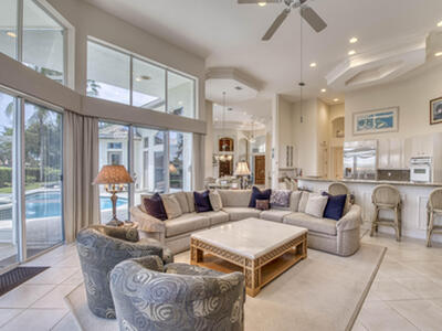 59 Saint James Drive, Palm Beach Gardens, FL 33418