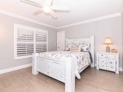 4041 NE Breakwater Drive, Jensen Beach, FL 34957