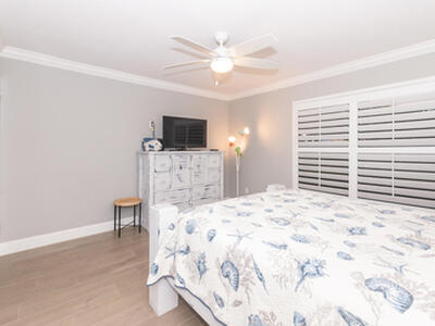 4041 NE Breakwater Drive, Jensen Beach, FL 34957