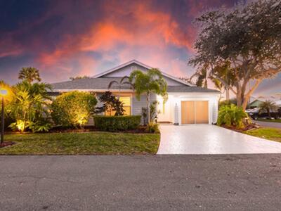 4041 NE Breakwater Drive, Jensen Beach, FL 34957