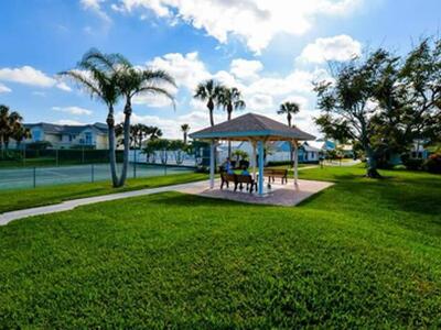 4041 NE Breakwater Drive, Jensen Beach, FL 34957