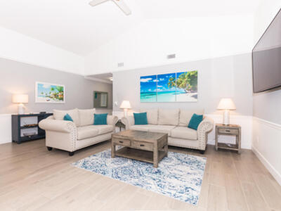 4041 NE Breakwater Drive, Jensen Beach, FL 34957