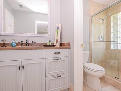 4031 NE Breakwater Drive, Jensen Beach, FL 34957