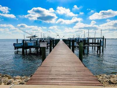 4031 NE Breakwater Drive, Jensen Beach, FL 34957