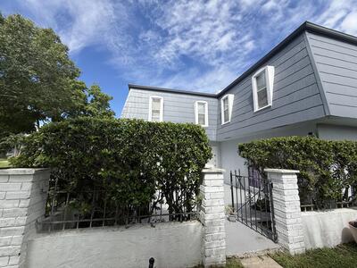 11904 Basin Street S