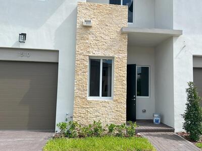 1510 Pioneer Way, Royal Palm Beach, FL 33411