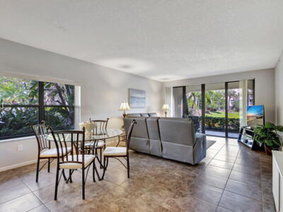 300 Uno Lago Drive, Juno Beach, FL 33408