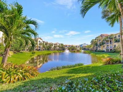 300 Uno Lago Drive, Juno Beach, FL 33408