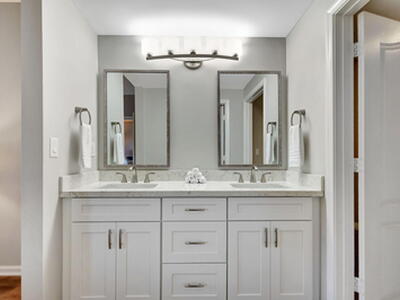 300 Uno Lago Drive, Juno Beach, FL 33408