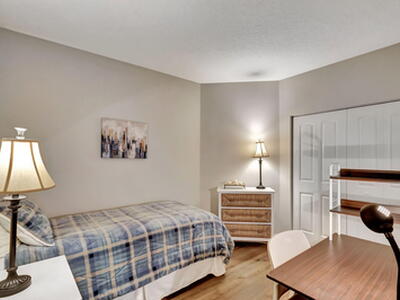 300 Uno Lago Drive, Juno Beach, FL 33408