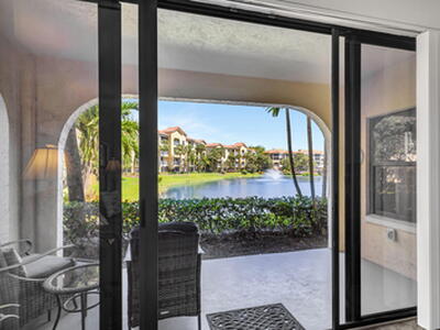 300 Uno Lago Drive, Juno Beach, FL 33408