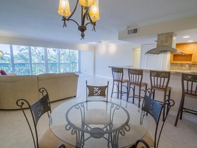 300 E Royal Palm Road, Boca Raton, FL 33432