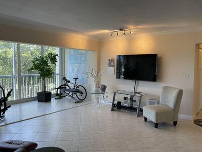 300 E Royal Palm Road, Boca Raton, FL 33432