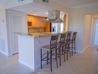 300 E Royal Palm Road, Boca Raton, FL 33432