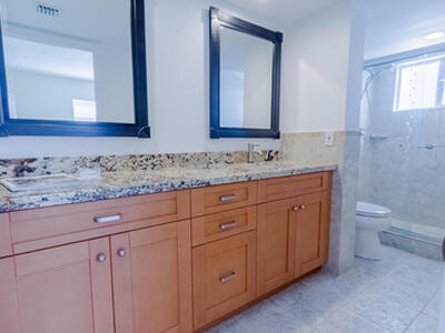 300 E Royal Palm Road, Boca Raton, FL 33432