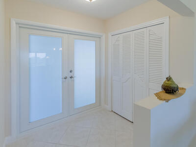 300 E Royal Palm Road, Boca Raton, FL 33432