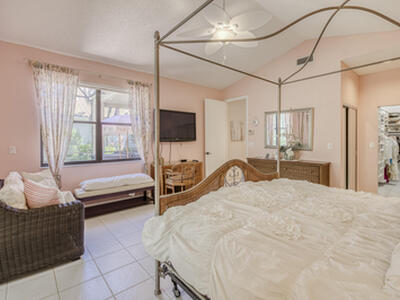 10080 Dover Carriage Lane, Wellington, FL 33449