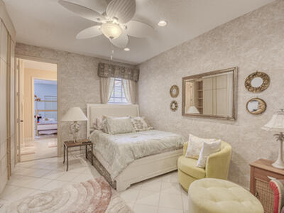 10080 Dover Carriage Lane, Wellington, FL 33449