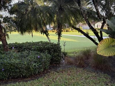 10080 Dover Carriage Lane, Wellington, FL 33449