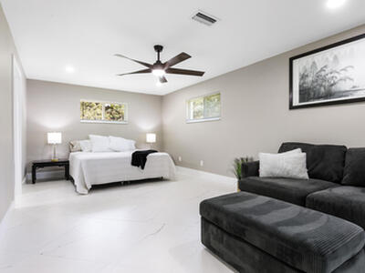 5200 Club Road, Haverhill, FL 33415