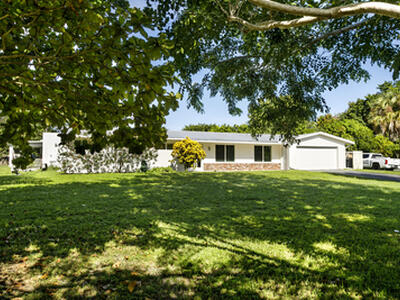 5200 Club Road, Haverhill, FL 33415