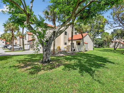 7 Via De Casas Sur, Boynton Beach, FL 33426