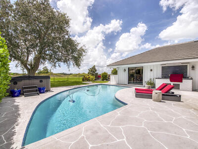 34 Dunbar Road, Palm Beach Gardens, FL 33418