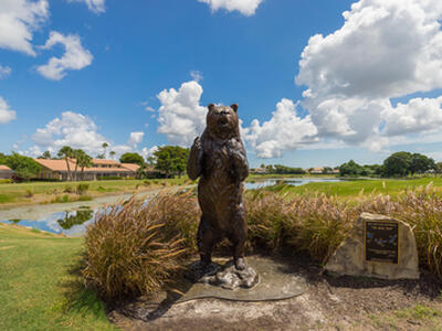 34 Dunbar Road, Palm Beach Gardens, FL 33418