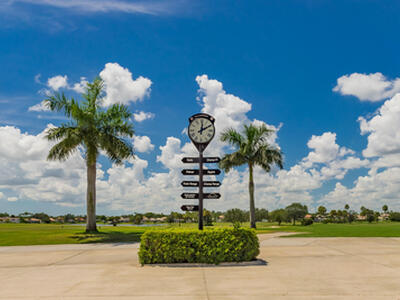 34 Dunbar Road, Palm Beach Gardens, FL 33418