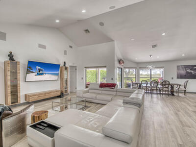 34 Dunbar Road, Palm Beach Gardens, FL 33418