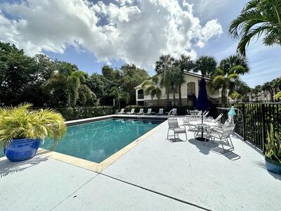 815 W Boynton Beach Boulevard, Boynton Beach, FL 33426