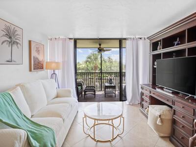 13 Royal Palm Way, Boca Raton, FL 33432