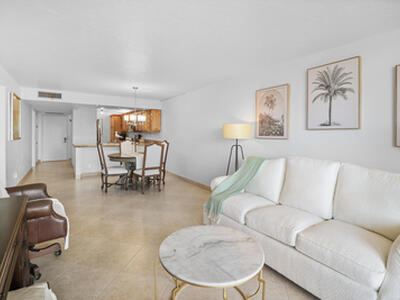 13 Royal Palm Way, Boca Raton, FL 33432