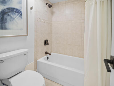 13 Royal Palm Way, Boca Raton, FL 33432