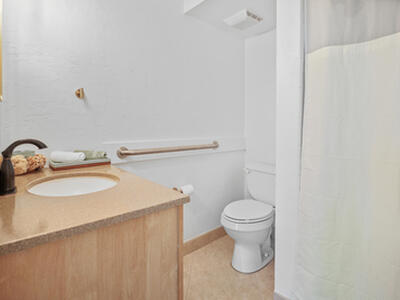 13 Royal Palm Way, Boca Raton, FL 33432