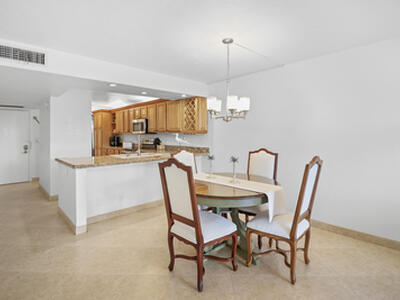 13 Royal Palm Way, Boca Raton, FL 33432